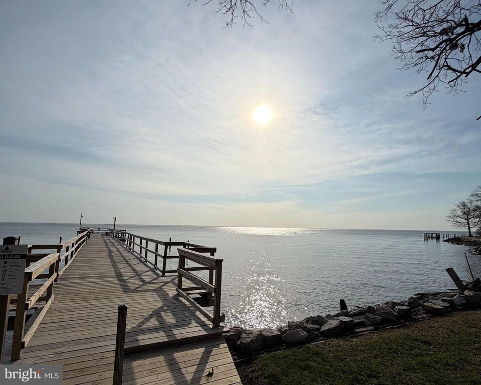 Image 29 of property listing at 4725 FREDERICK AVE, Shady Side, MD 20764