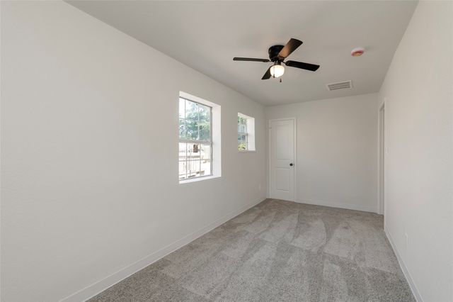 3924 Dismount Street, Dallas, TX 75211