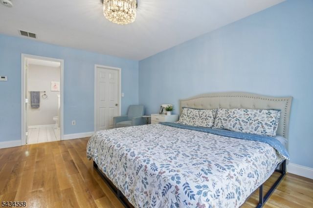 118 Donato Cir, Scotch Plains Twp., NJ 07076