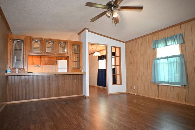 406 Park Street, Kappa, IL 61738