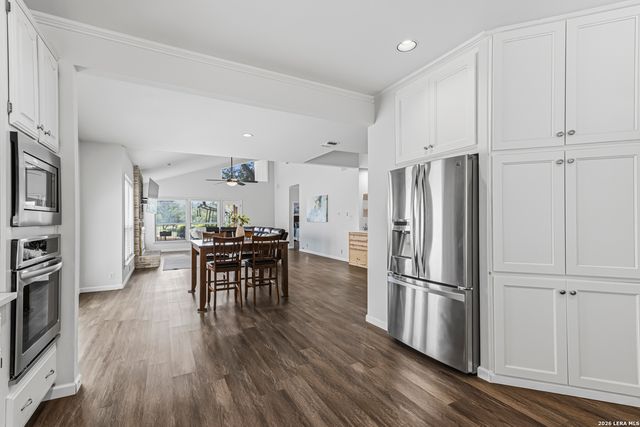 642 S Birdsong, San Antonio, TX 78258