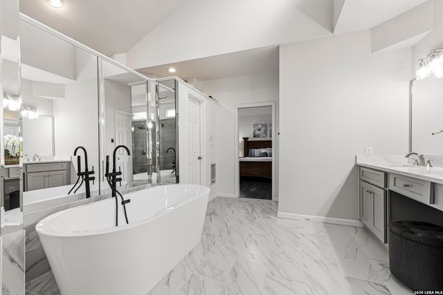 642 S Birdsong, San Antonio, TX 78258