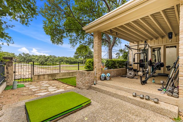 642 S Birdsong, San Antonio, TX 78258