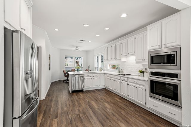 642 S Birdsong, San Antonio, TX 78258