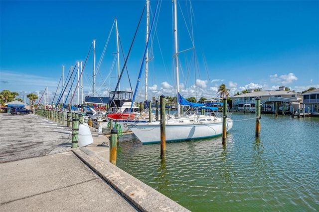 105 DARTMOUTH ROAD, Venice, FL 34293