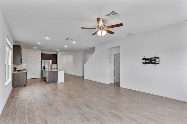 9658 Caney Trails Road, Conroe, TX 77303