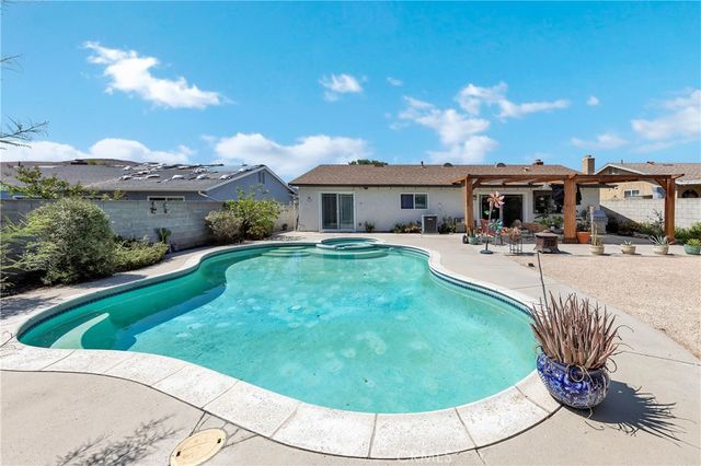 1638 Windsor Street, San Bernardino, CA 92407