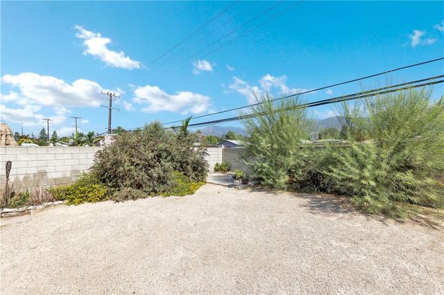 1638 Windsor Street, San Bernardino, CA 92407