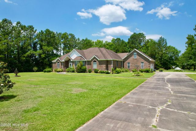 20470 Seven Creeks Highway, Tabor City, NC 28463