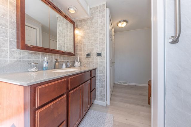 11860 N County Line Highway, Macon Twp, MI 49229