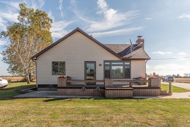 11860 N County Line Highway, Macon Twp, MI 49229