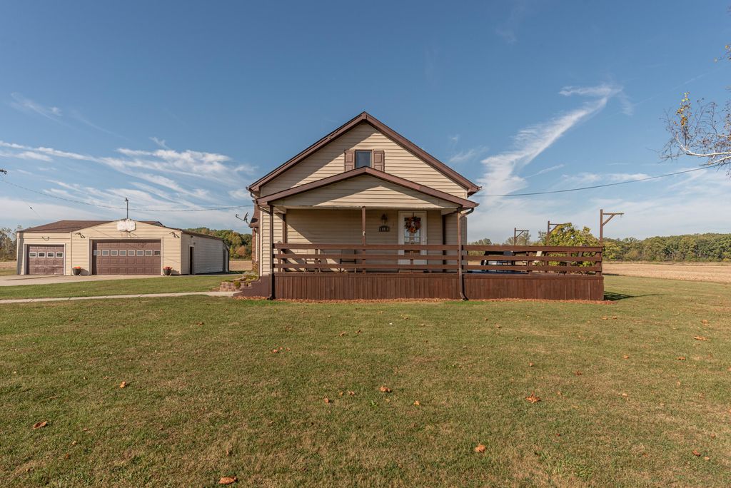 11860 N County Line Highway, Macon Twp, MI 49229