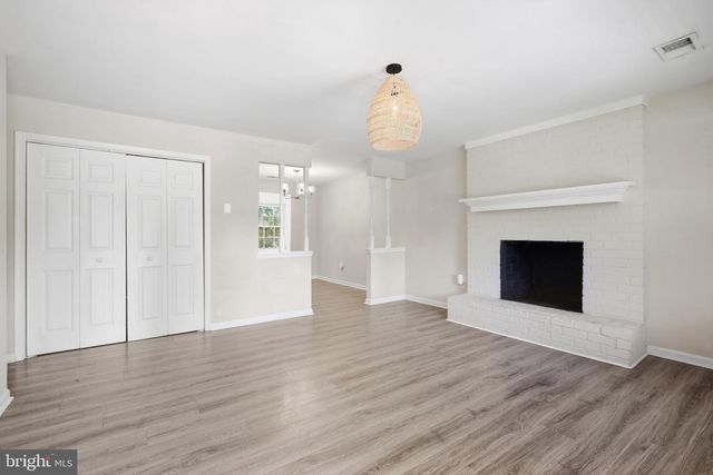 10302 LEAVELLS RD, Fredericksburg, VA 22407