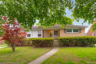 14831 Dasher Avenue, Allen Park, MI 48101