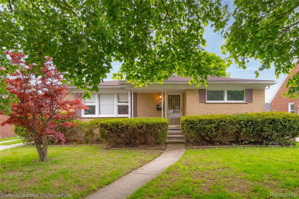 14831 Dasher Avenue, Allen Park, MI 48101
