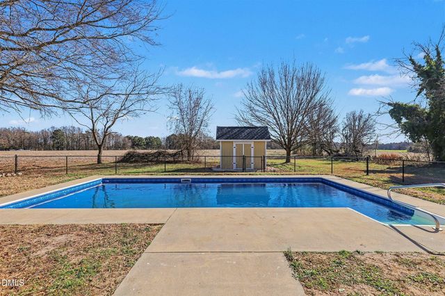 7104 Nc 210 N, Angier, NC 27501