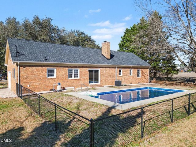 7104 Nc 210 N, Angier, NC 27501