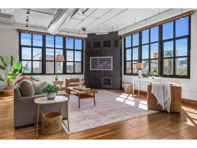 1400 Nw Irving St 609, Portland, OR 97209