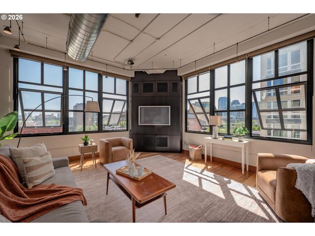 1400 Nw Irving St 609, Portland, OR 97209