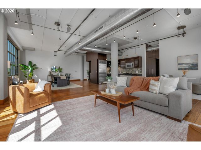 1400 Nw Irving St 609, Portland, OR 97209