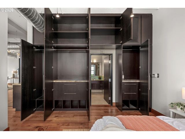 1400 Nw Irving St 609, Portland, OR 97209