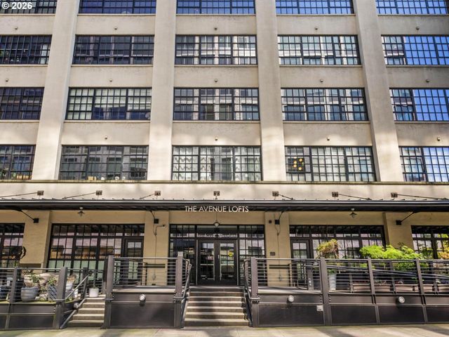 1400 Nw Irving St 609, Portland, OR 97209