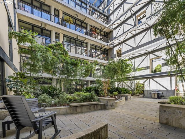 1400 Nw Irving St 609, Portland, OR 97209