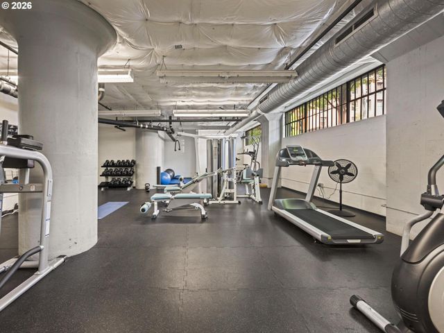 1400 Nw Irving St 609, Portland, OR 97209