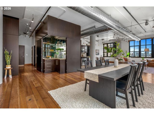 1400 Nw Irving St 609, Portland, OR 97209