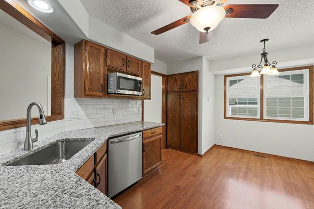 2307 N Forest Park, Derby, KS 67037
