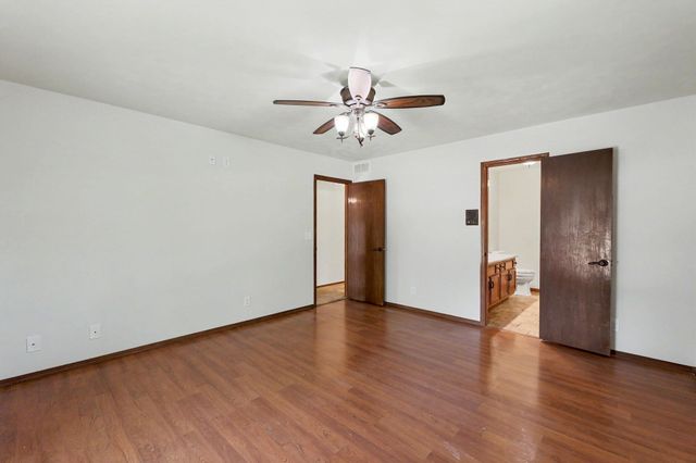 2307 N Forest Park, Derby, KS 67037