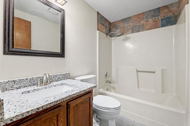 2307 N Forest Park, Derby, KS 67037