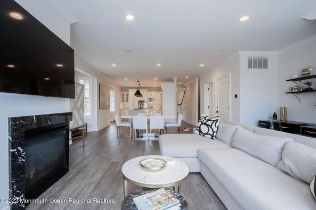 78 W Front Street D, Red Bank, NJ 07701