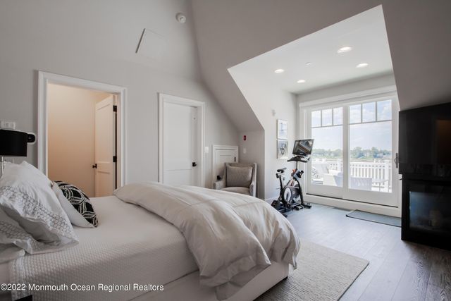 78 W Front Street D, Red Bank, NJ 07701