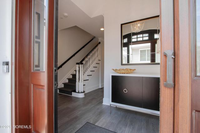 78 W Front Street D, Red Bank, NJ 07701