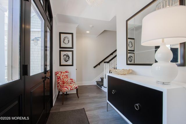 78 W Front Street D, Red Bank, NJ 07701