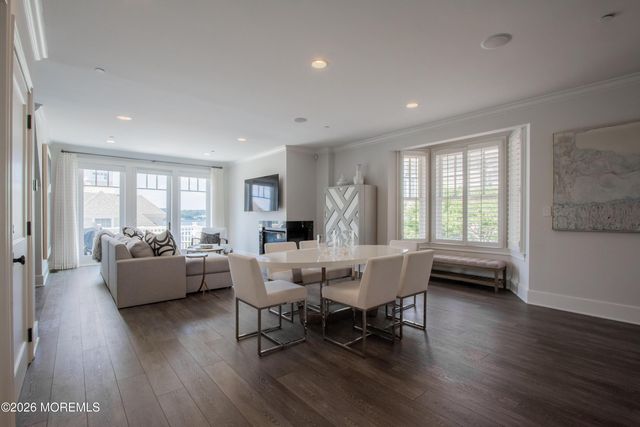 78 W Front Street D, Red Bank, NJ 07701