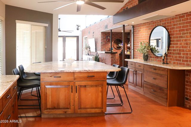 716 N JENTILLY Lane, Chandler, AZ 85226