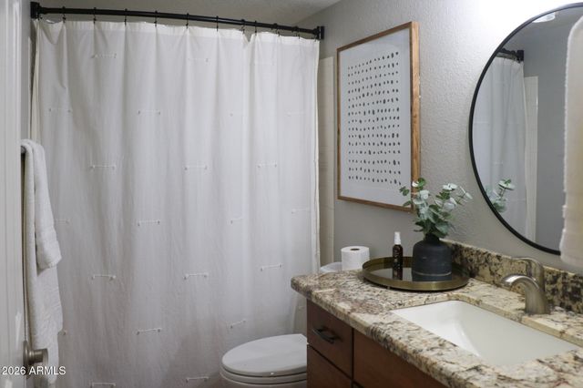 716 N JENTILLY Lane, Chandler, AZ 85226
