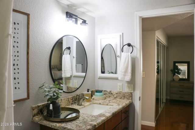 716 N JENTILLY Lane, Chandler, AZ 85226