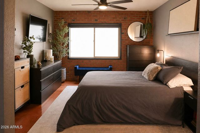 716 N JENTILLY Lane, Chandler, AZ 85226