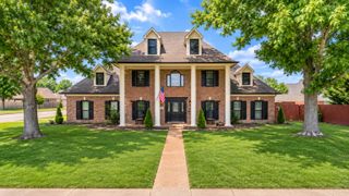 434 BOWLING BROOK DR, Collierville, TN 38017