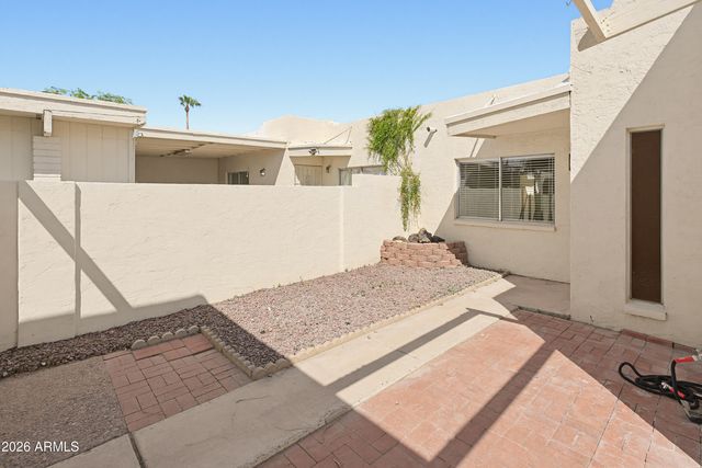 4742 W PALMAIRE Avenue, Glendale, AZ 85301