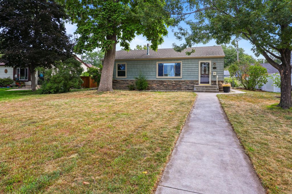 4742 Zane Avenue N, Crystal, MN 55429 — photo 2