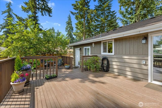 17925 57th Court W, Lynnwood, WA 98037
