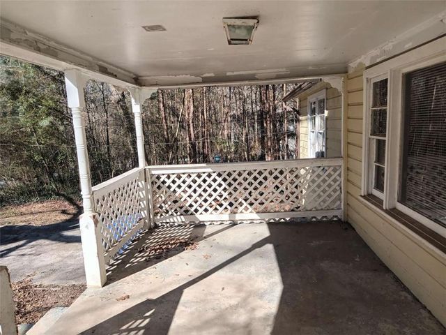 5135 Hilltop Drive, Union City, GA 30291