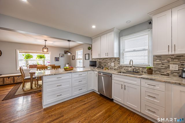 206 Sterling Street, Fairfield, CT 06825