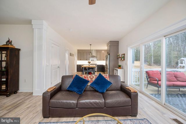 13218 SCOTTEN DR, Fredericksburg, VA 22407