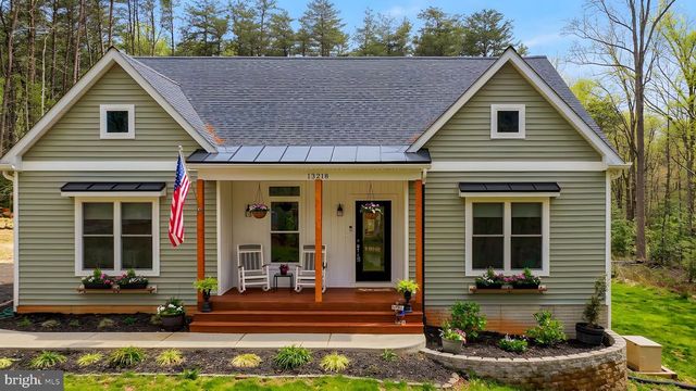 13218 SCOTTEN DR, Fredericksburg, VA 22407