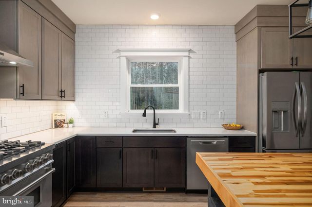 13218 SCOTTEN DR, Fredericksburg, VA 22407